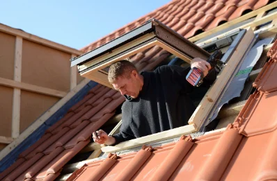 Pose de fenêtres de toit Velux à Percey